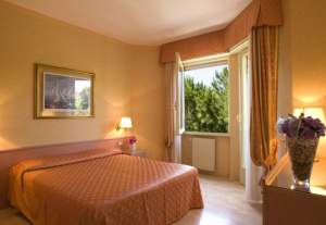 Xtrallusion offers characteristic Bed and Breakfast, B&B, Guest House, Hotel, Albergo and Country Lodge accommodation in Italy. Plus independent self-guided Walking, Adventure, Activity, Skiing and Paragliding Holiday itineraries on the Italian Rivieras, in the Italian Lakes, in the Italian Alps and in some of the most beautiful corners of Italy.